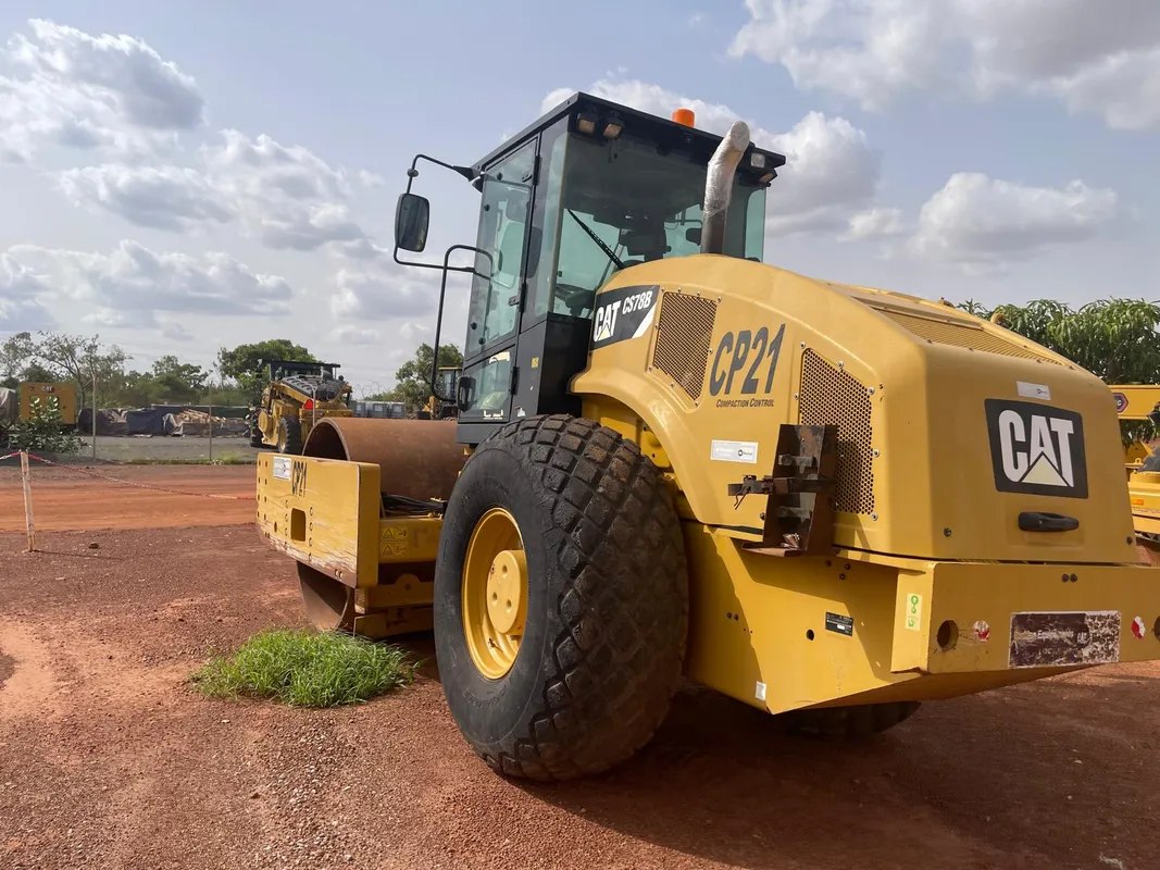 Compactor 6