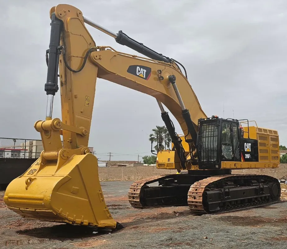 Hydraulic Excavator 4